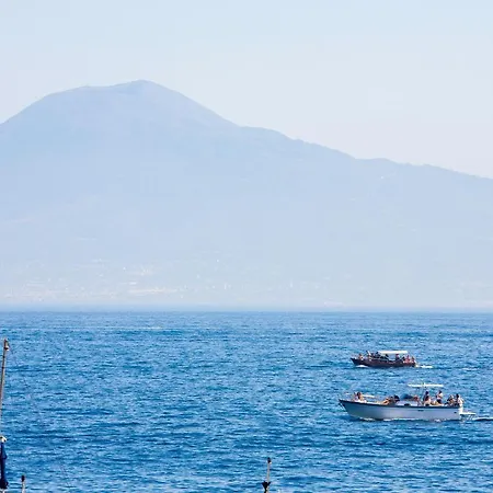 Estate4home - Leucosia 度假居 *