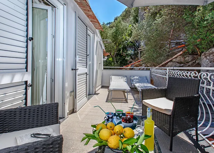 Estate4home - Leucosia Tatil Evi