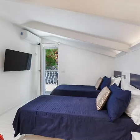 Estate4home - Leucosia Дом отдыха